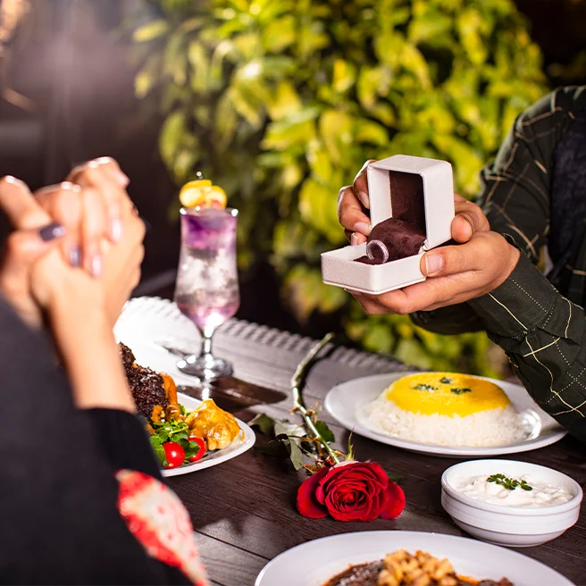 رستوران‌کافه‌های ارکیده؛ میزبان قرارهای عاشقانه