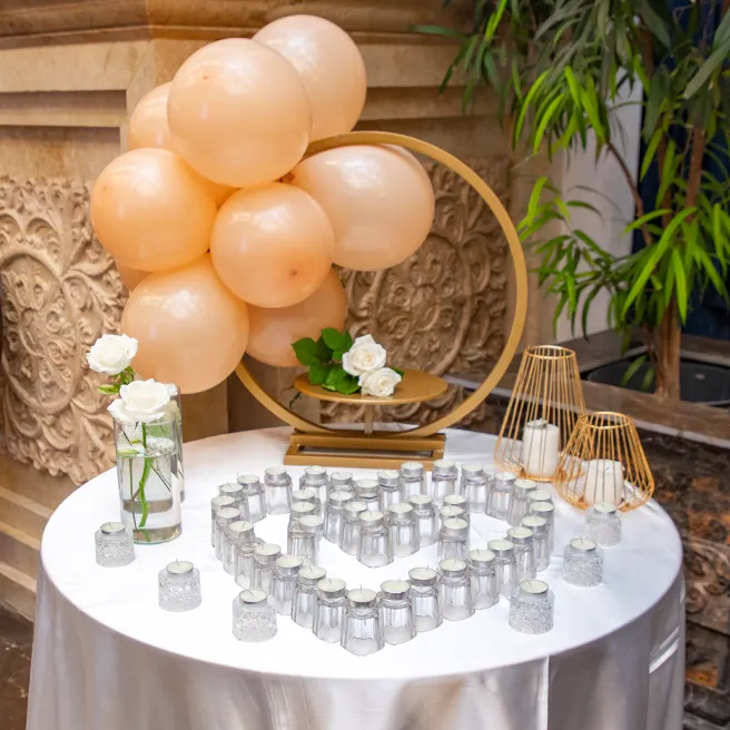 چیدمان و تم عاشقانه در رستوران‌کافه‌های ارکیده