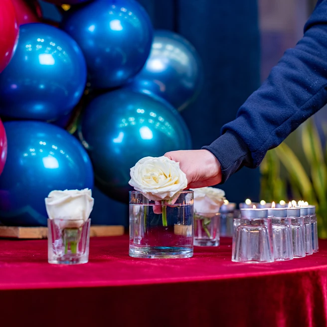 چیدمان عاشقانه در رستوران‌کافه‌های ارکیده