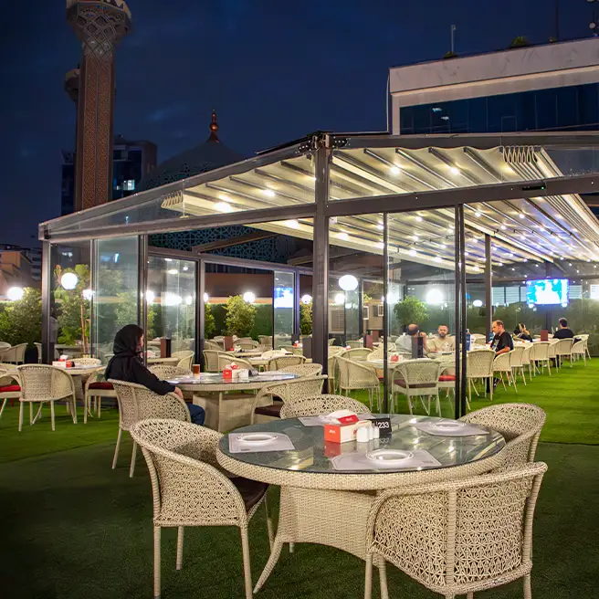 روفگاردن رستورانکافه ارکیده شعبه آرژانتین-شب