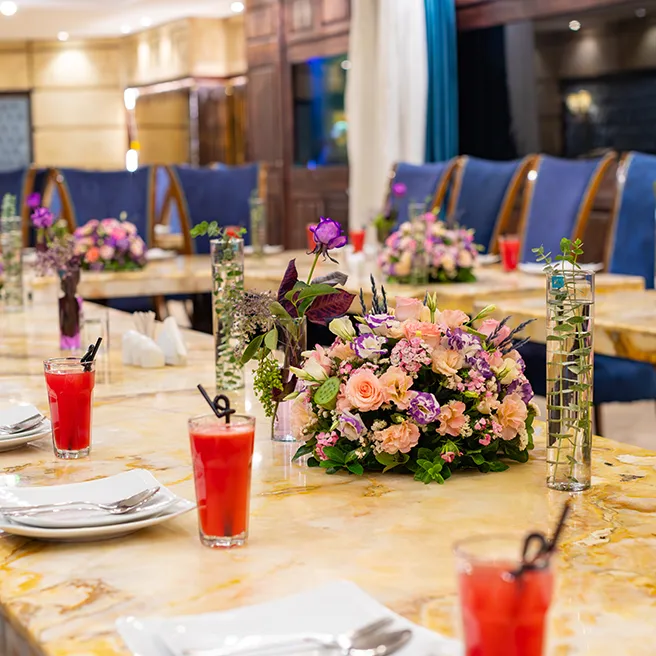 چیدمان مراسم در سالن اختصاصی ارکیده شعبه آرژانتین