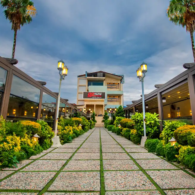 فضای باز رستورانکافه ارکیده شعبه متل قو