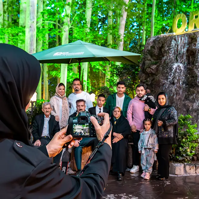 مهمانی خانوادگی در رستورانکافه ارکیده شعبه جاده چالوس
