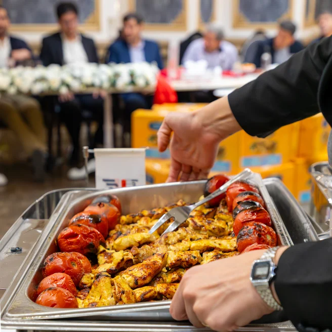 پذیرایی با منوی ایرانی ارکیده در مراسم سازمانی