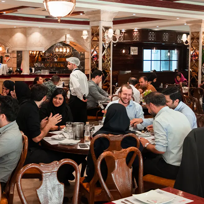 برگزاری جلسات کاری در رستورانکافه ارکیده شعبه آرژانتین