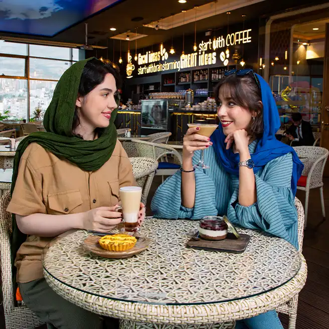 دیدارهای دوستانه به صرف قهوه در رستورانکافه ارکیده شعبه اقدسیه