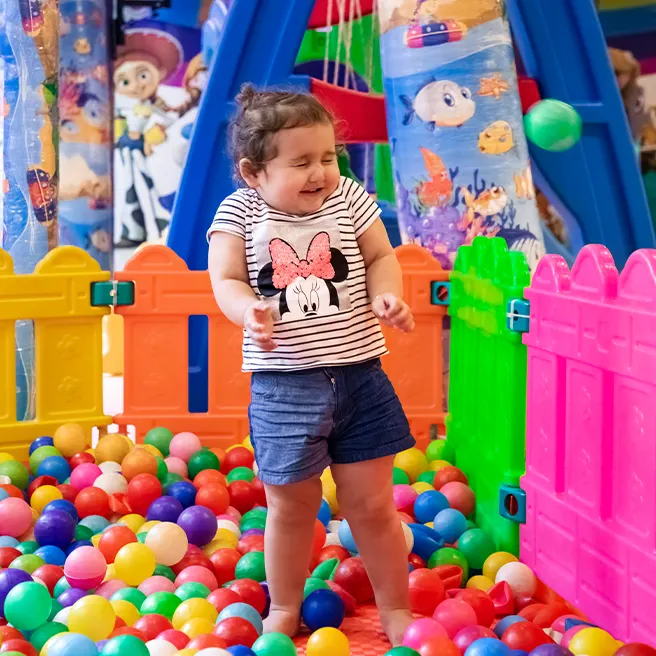 خانه بازیهای مجموعه رستورانکافه ارکیده