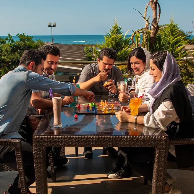 سرگرمی، بازی و تفریح در رستورانکافه ارکیده شعبه متل قو