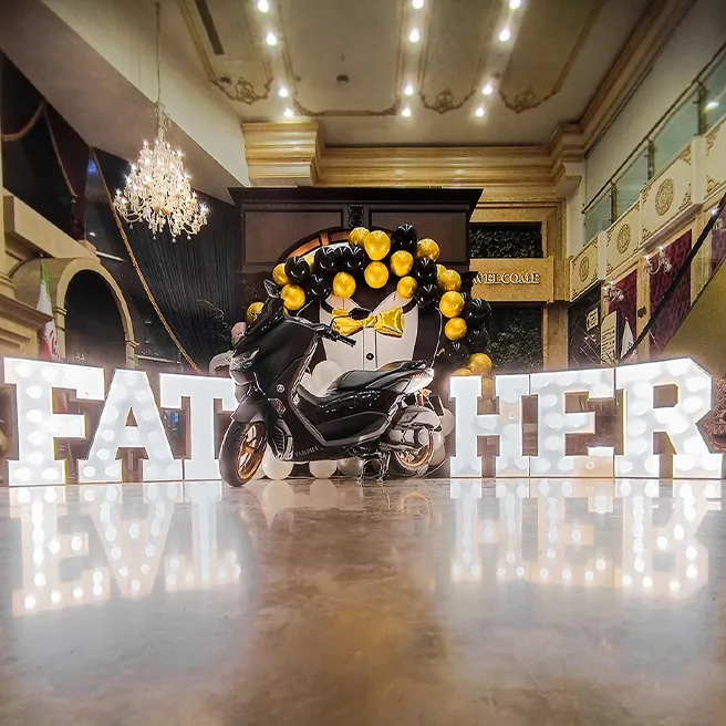 تم روز پدر در رستوران‌کافه ارکیده شعبه سعادت‌آباد