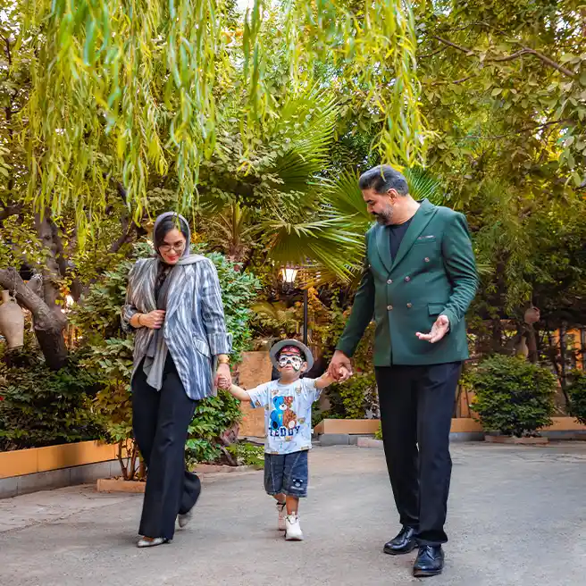 گشت‌وگذار خانوادگی در رستوران‌کافه ارکیده شعبه شهریار