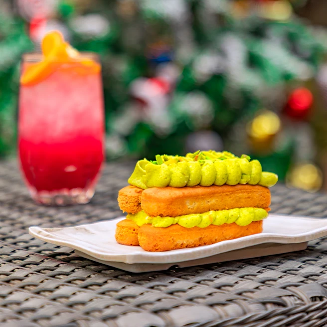 تیرامیسو پسته‌ای