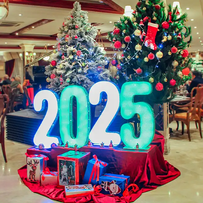 تم کریسمس در رستوران‌کافه ارکیده شعبه آرژانتین