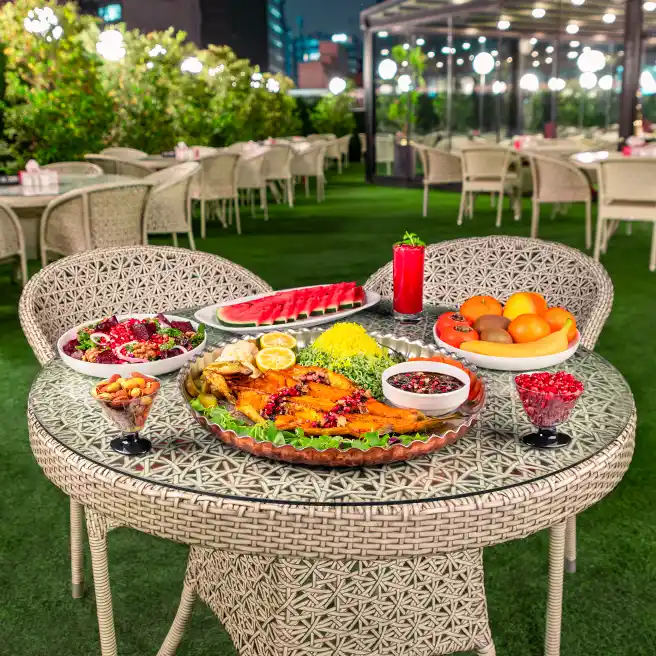 پذیرایی یلدایی در روفگاردن ارکیده شعبه آرژانتین