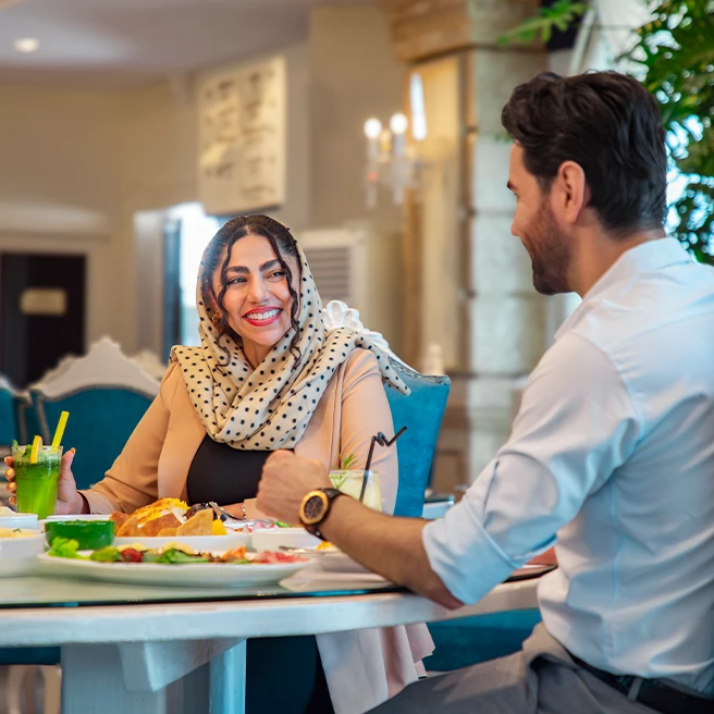 ارکیده شعبه گردان کرج؛ میزبان دیدارهای عاشقانه